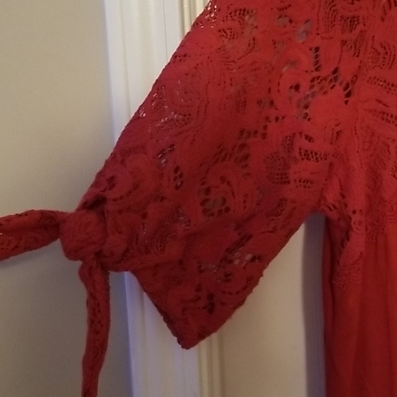 Ladies great fall top...deep orange - Picture 2 of 10